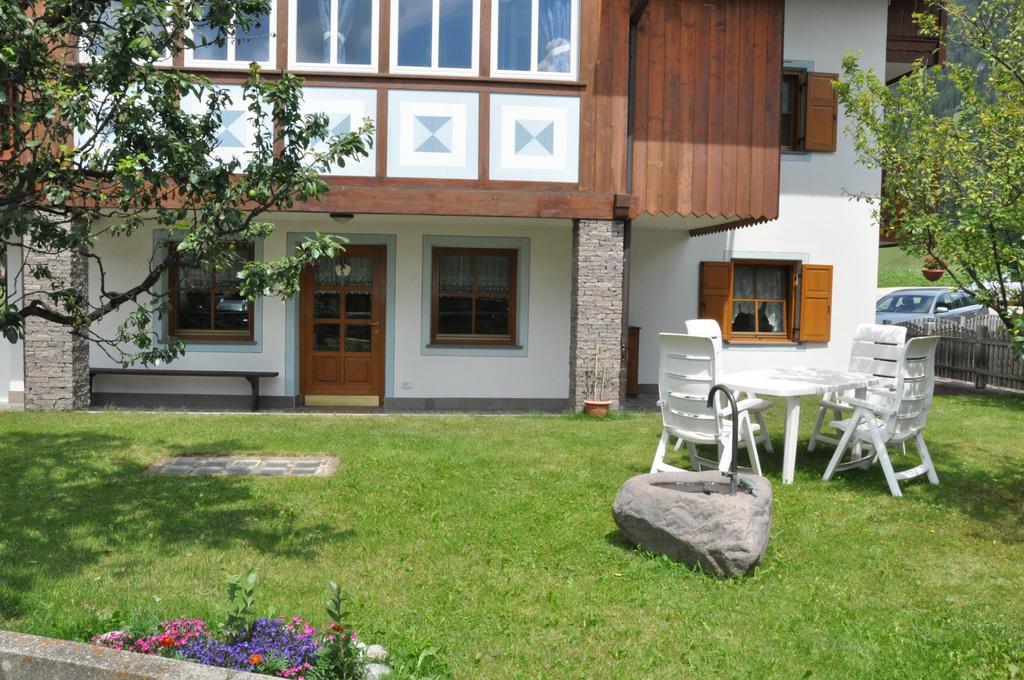 Apartamento Casa Guido e Laura Pozza di Fassa Exterior foto